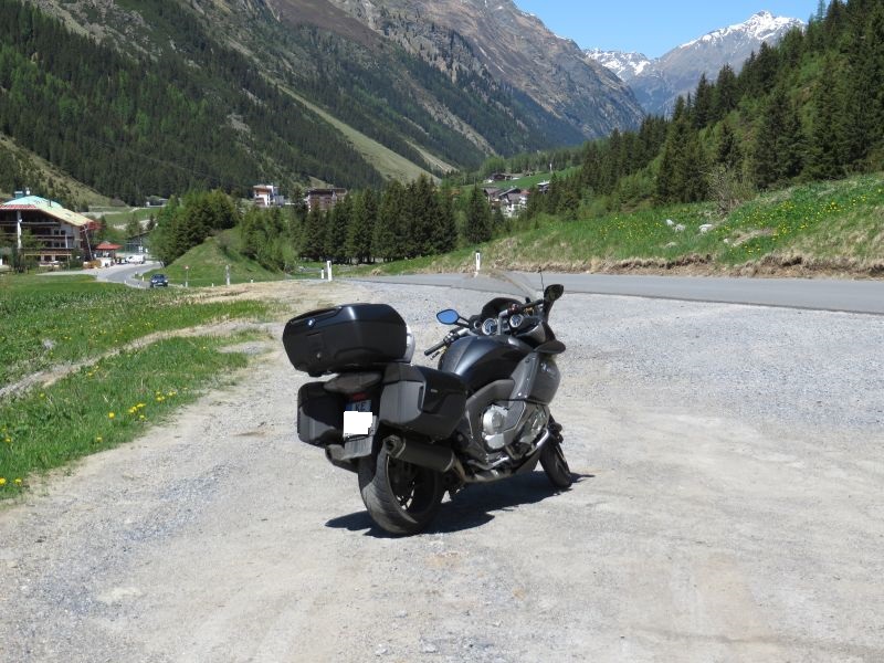 Feuerstuhl k1600gt_black_03.jpg